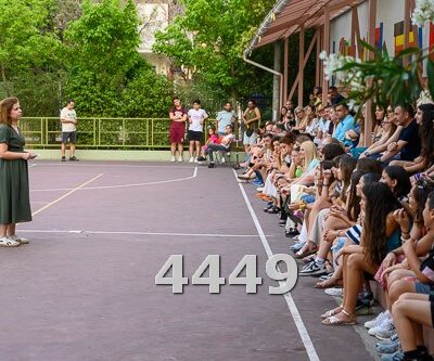 4449.jpg